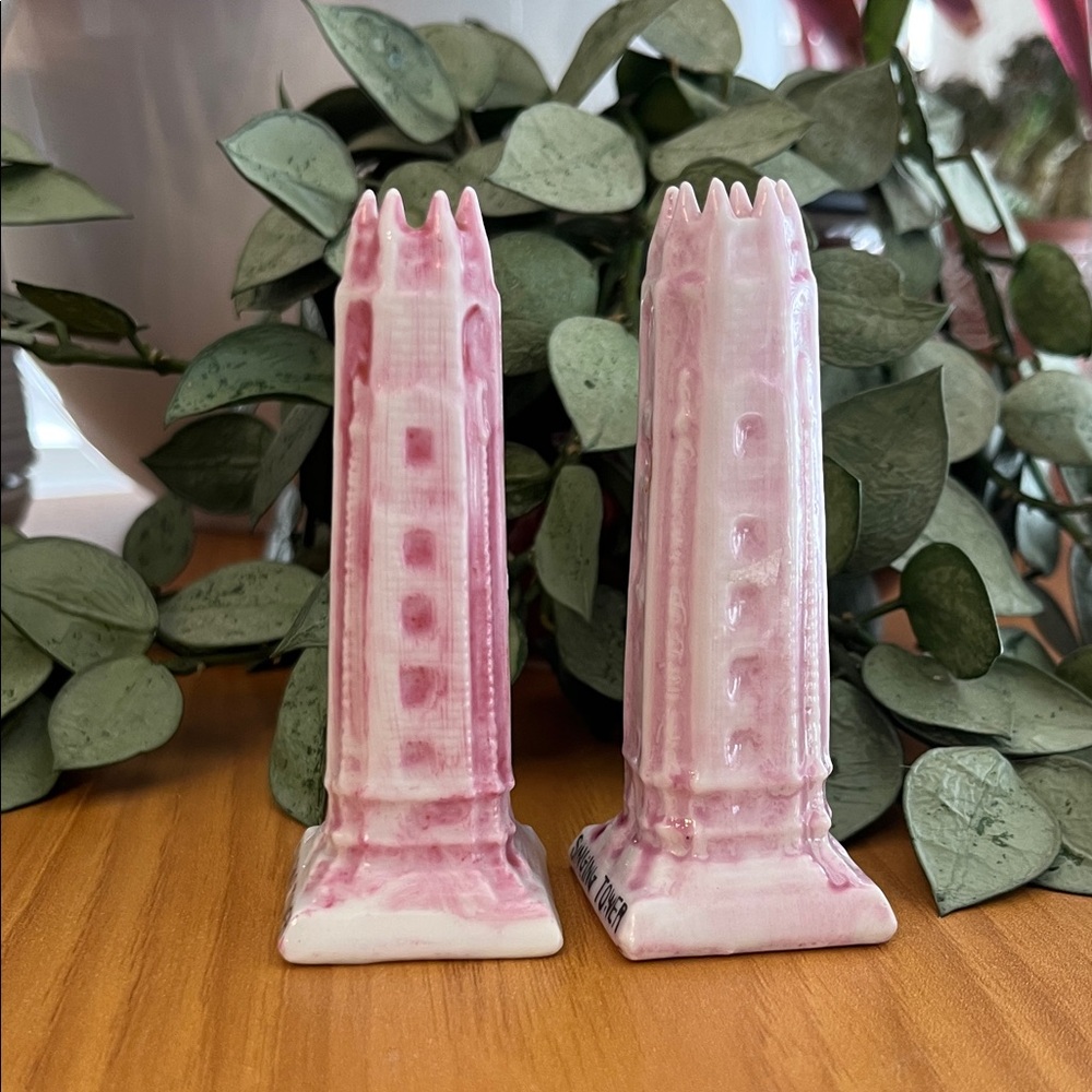 Singing Tower Vintage Salt & Pepper Shakers Made in Japan EUC - Picture 3 of 9